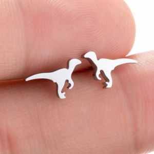 Stud dinosaurio shape Small earrings